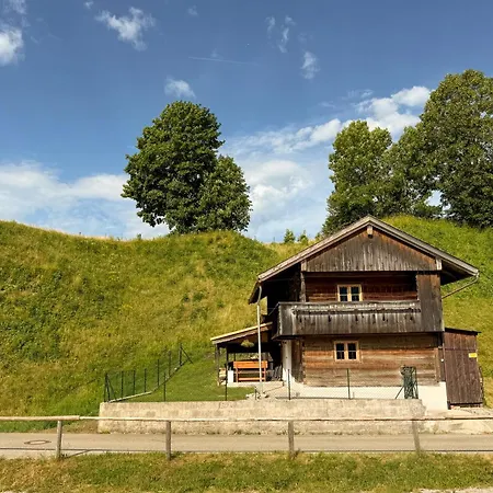 Historisches Almhaeuschen Mit Bergblick & Holzofen * Lenggries