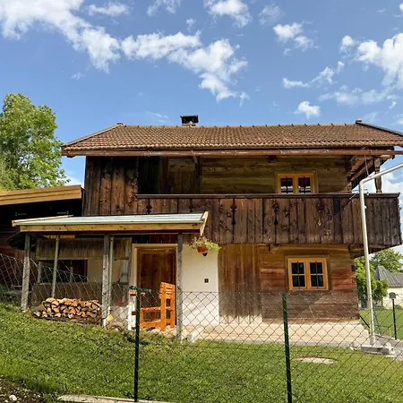 Historisches Almhaeuschen Mit Bergblick & Holzofen * Lenggries